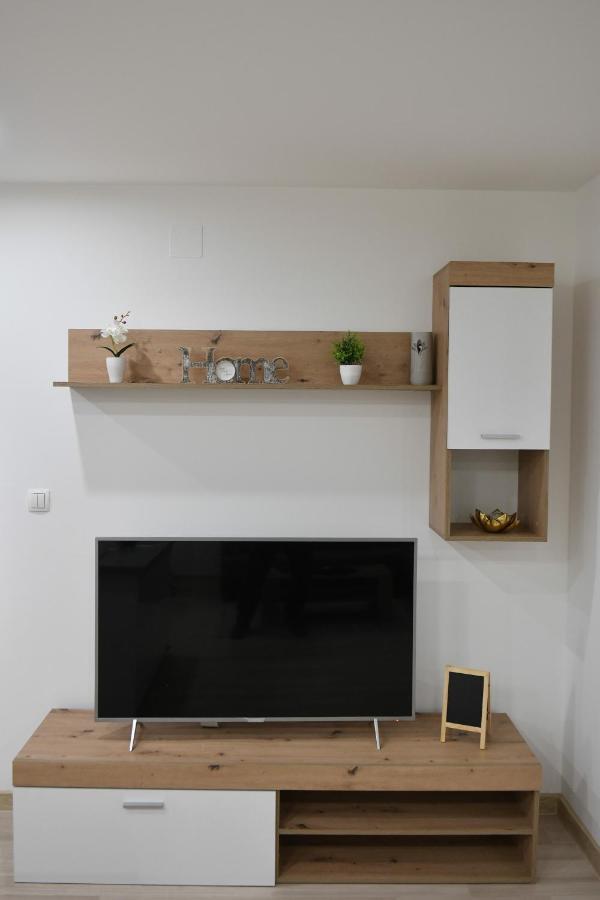 Apartman Lucia Ðakovo Esterno foto